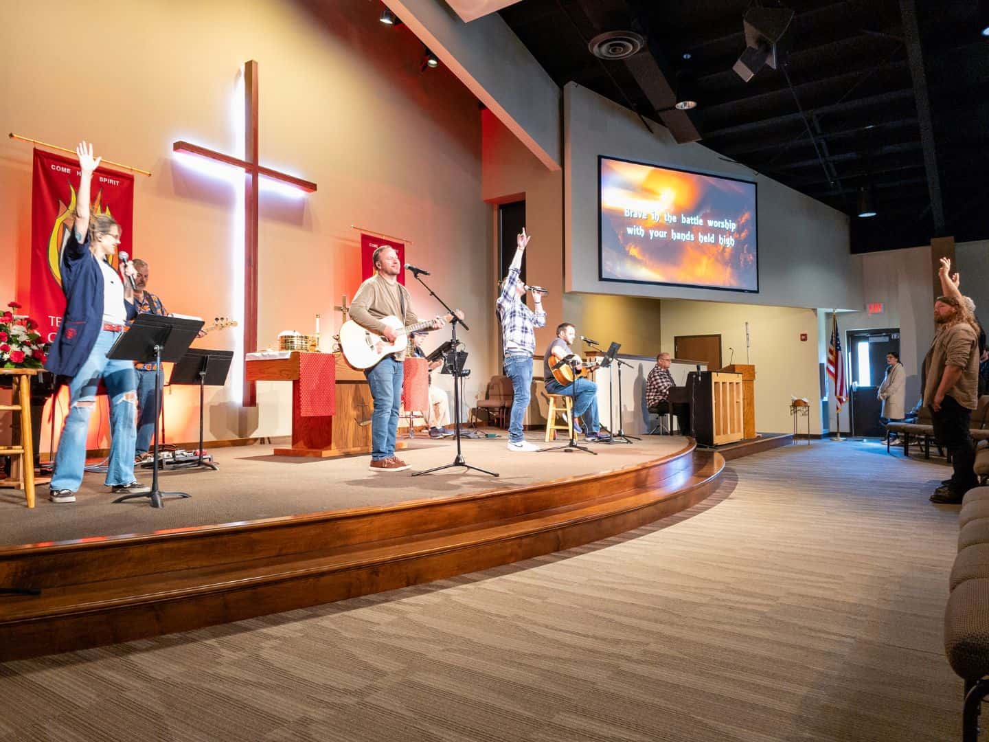 contemporary-worship-lord-of-glory