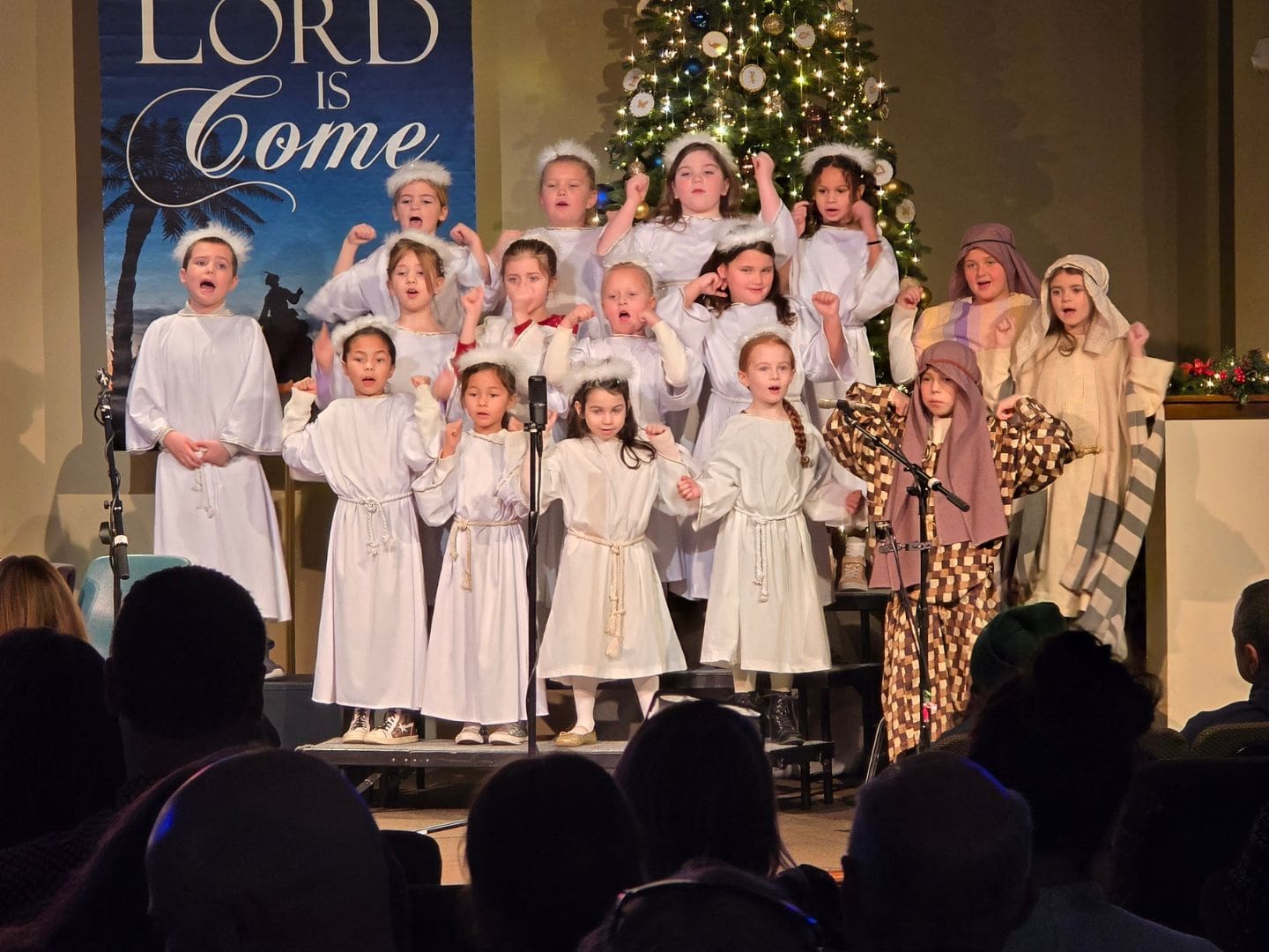 2024-christmas-pageant-lord-of-glory